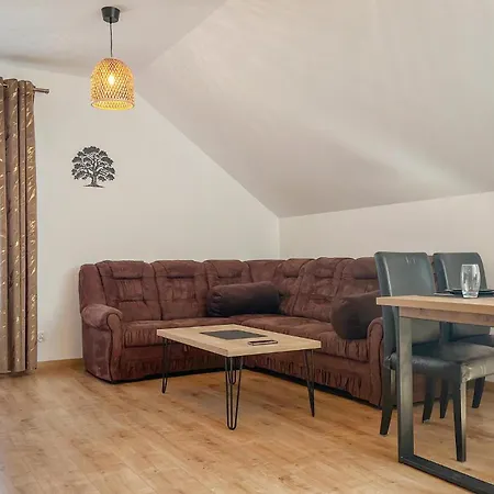 Beautiful In With Sauna Apartman *