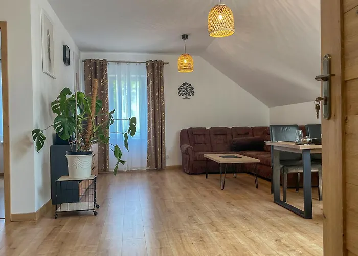 Apartamento Awesome In With Wifi